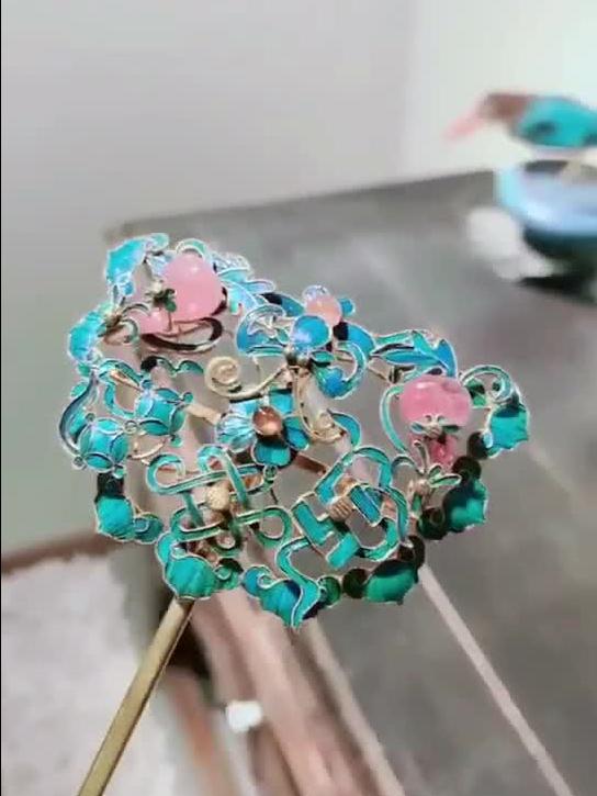 指尖的璀璨魔法 小飾品何以令女生心動不已